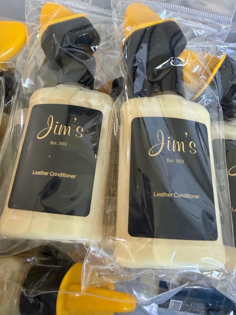 Jim's Leather Conditioner - Black & Cream Bottle with Applicator 120ml/4oz